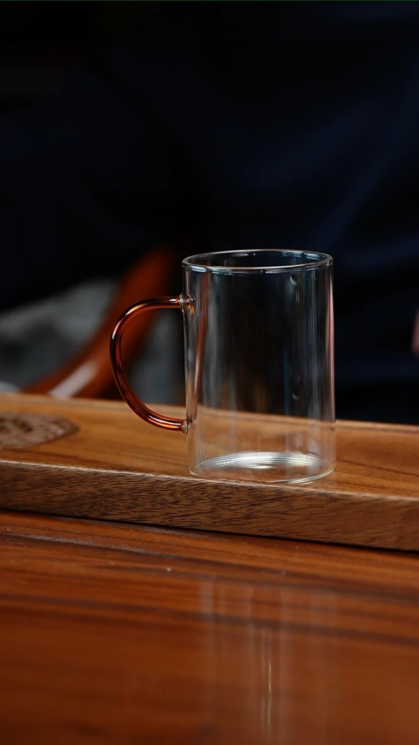 【闪购商品】个人绿茶杯唬迫色300毫升