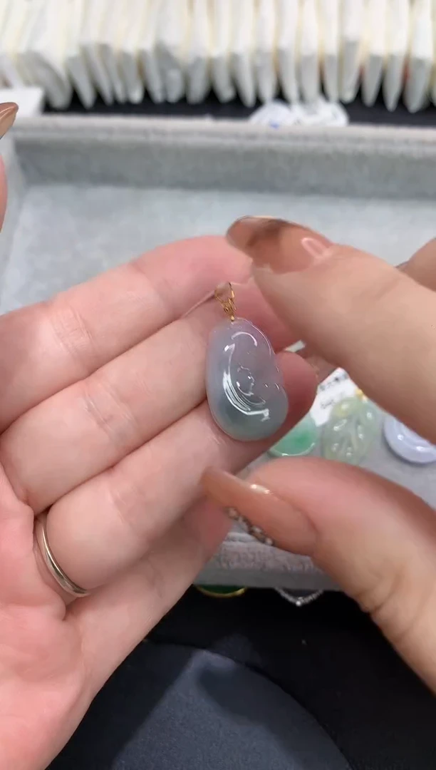 吊坠(不含链)18K金镶嵌翡翠11