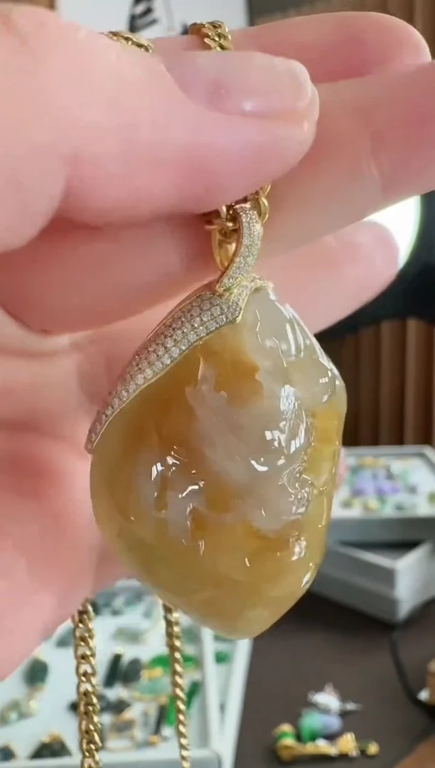 吊坠(不含链)18K金镶嵌翡翠吊坠