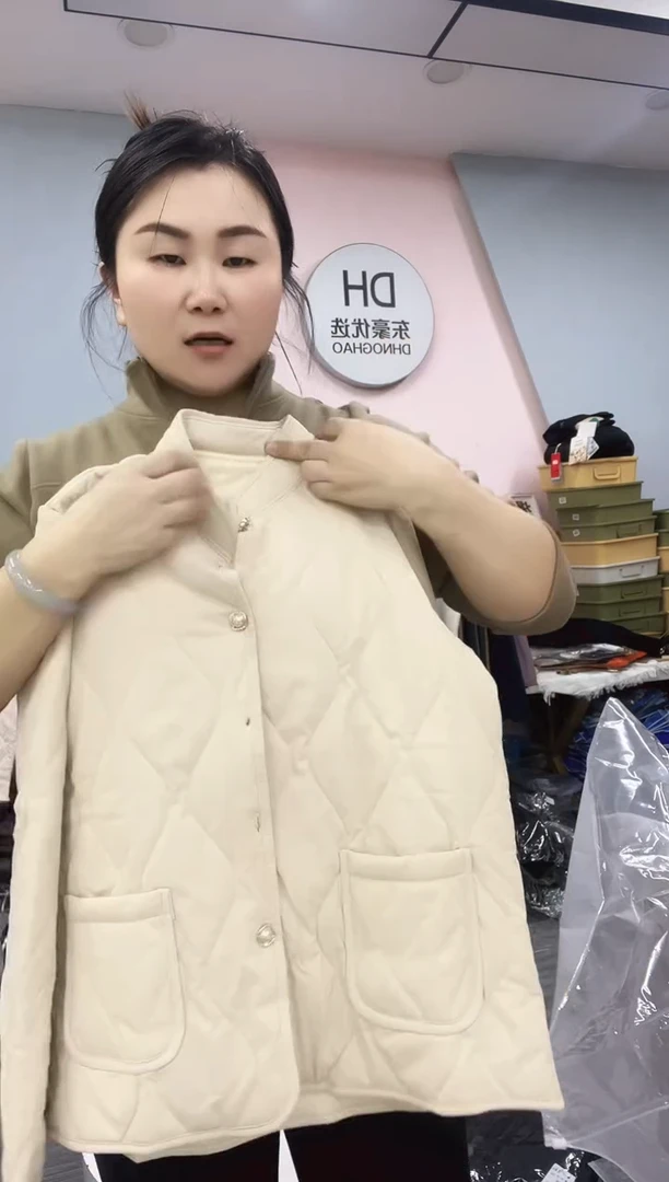 闪电购43 女士棉袄 110-120