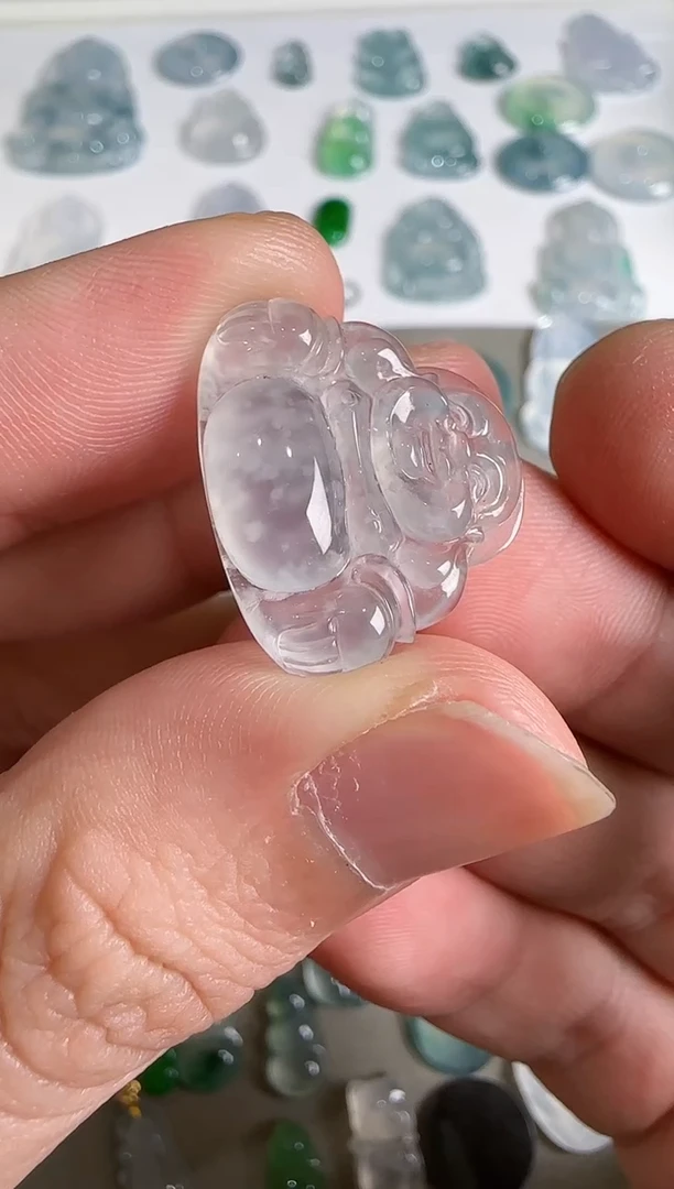 吊坠(不含链)未镶嵌翡翠.