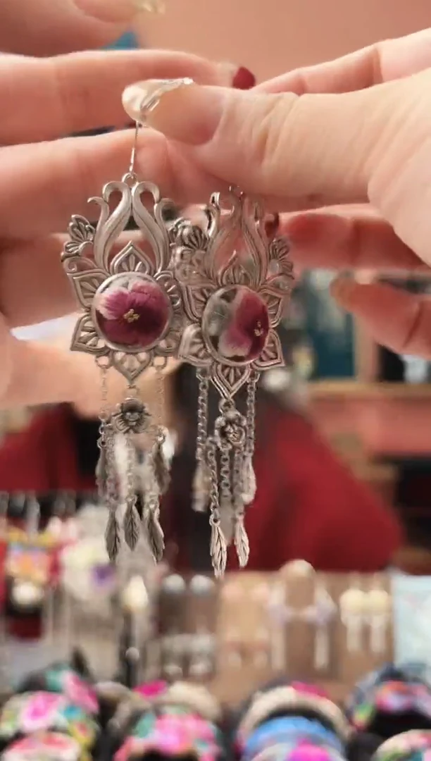 织绣艺枝独绣手工饰品150**