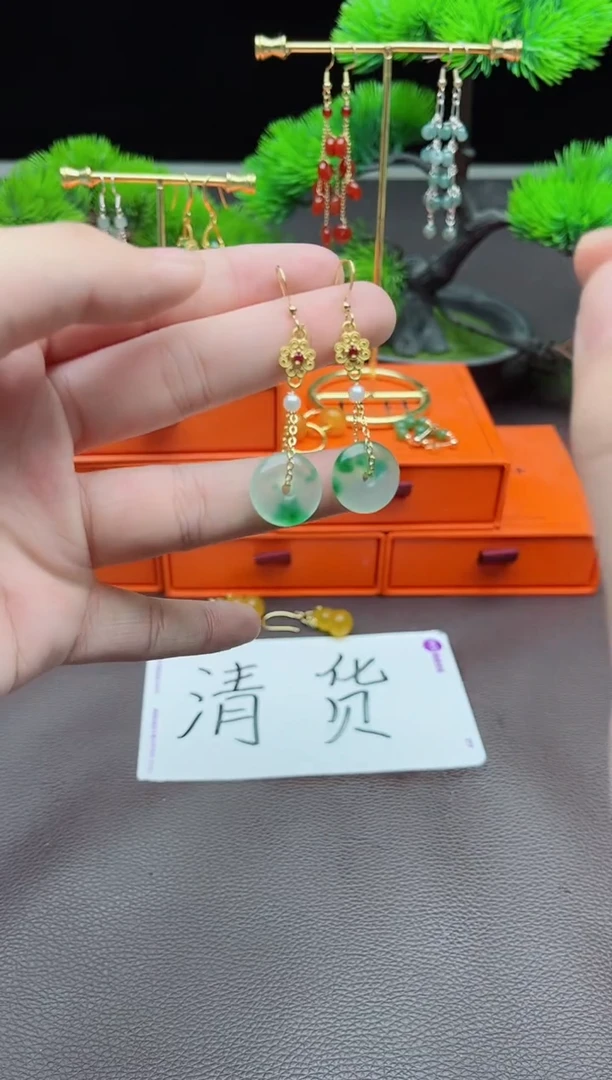 石英质玉（非洲翠）银S925镶嵌耳饰306