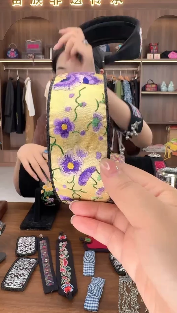 刺绣扶光苗绣传承L68