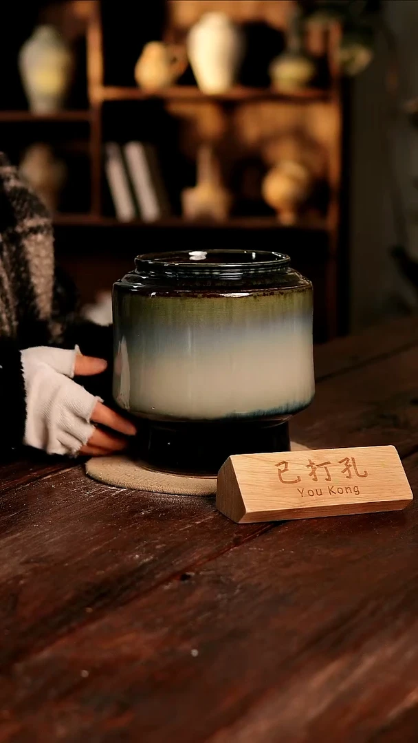 摆件18-21高23口14误差2已打孔