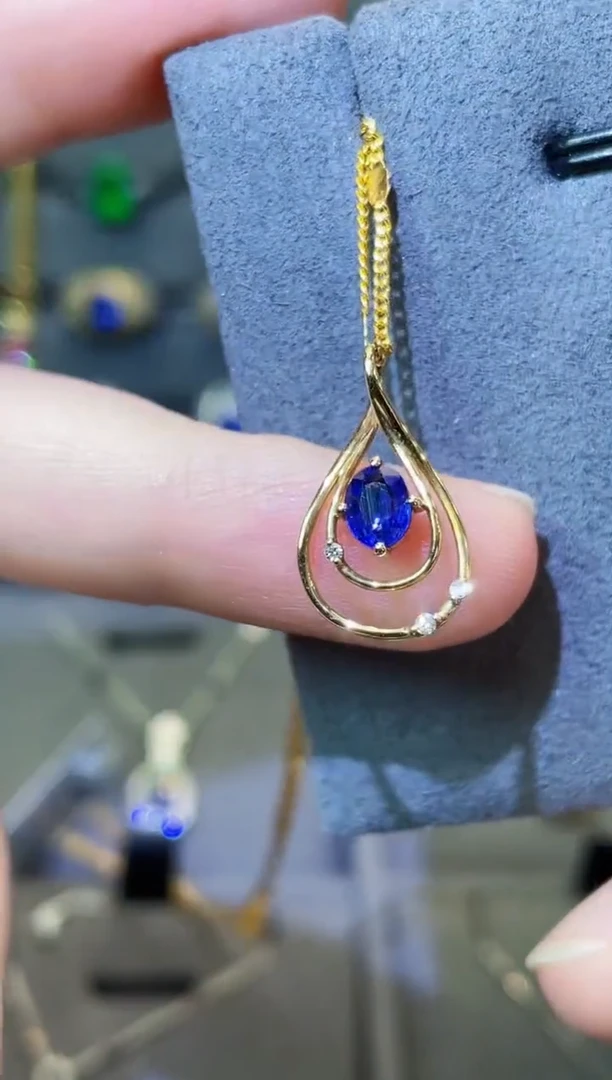 吊坠(不含链)蓝宝石18K金镶嵌0.58ct