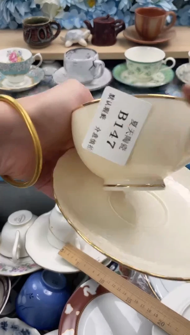 瓷片꧁****꧂147默认微瑕闪购默认库存一件
