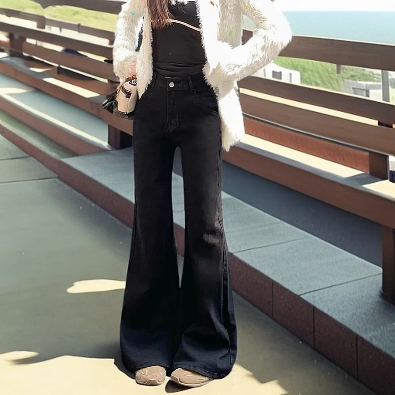 黑色美式低腰微喇牛仔裤女2025年春秋新款宽松显瘦不贴腿喇叭裤潮