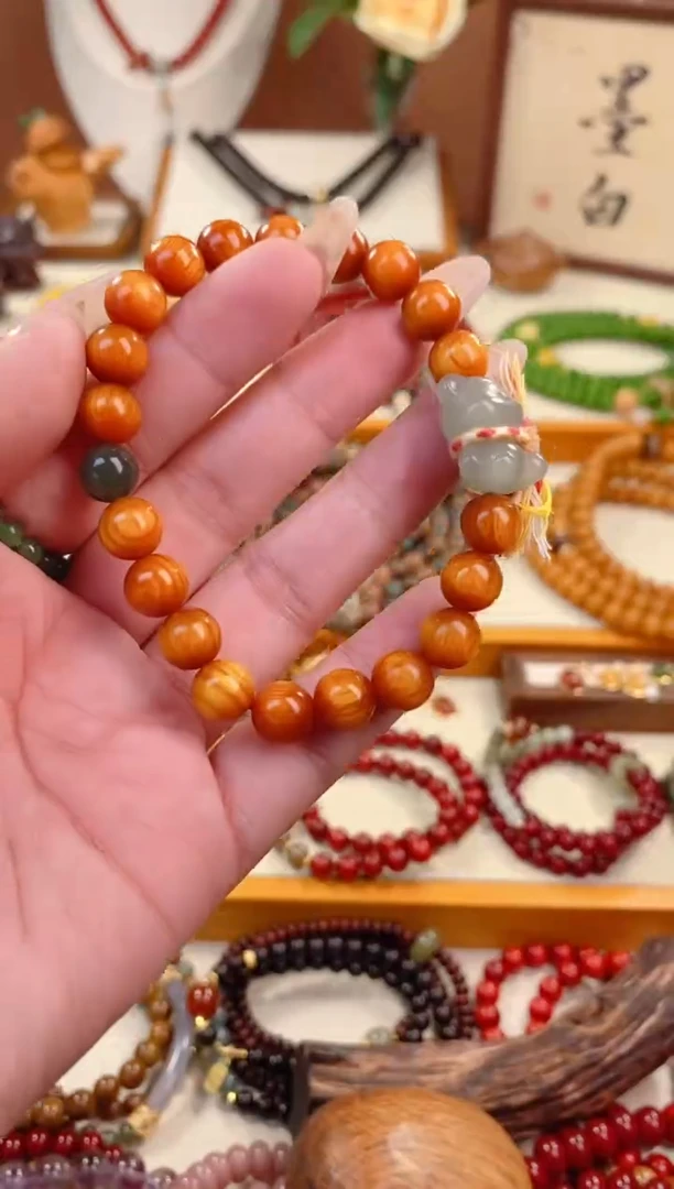 【闪购商品】松木（琥珀木）手串未镶嵌黄油小熊单圈