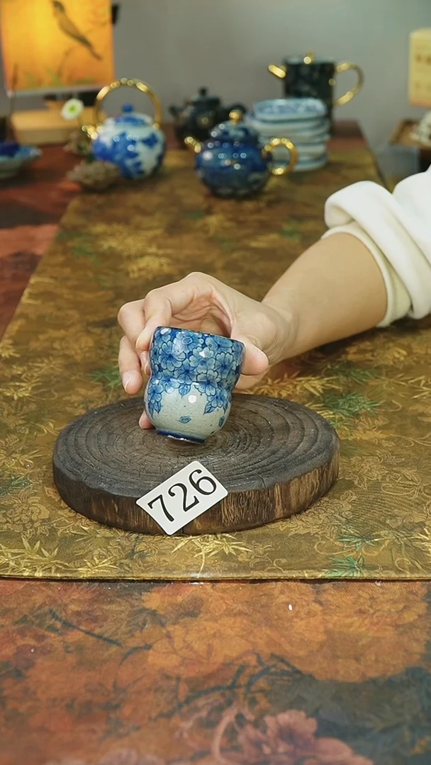 茶碗...........