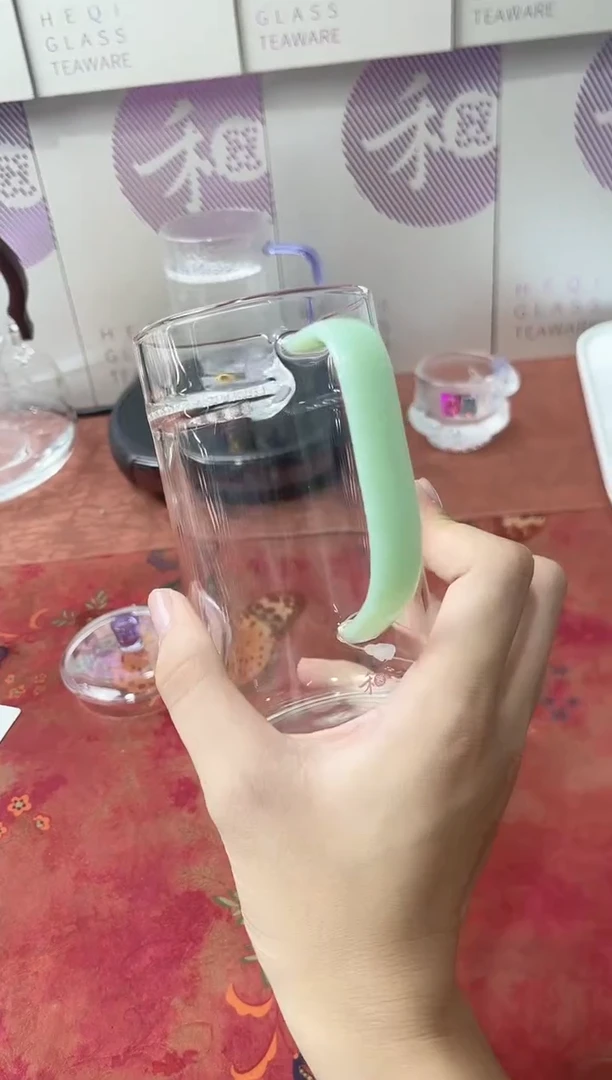 清尚杯浅玉月牙款，，，，