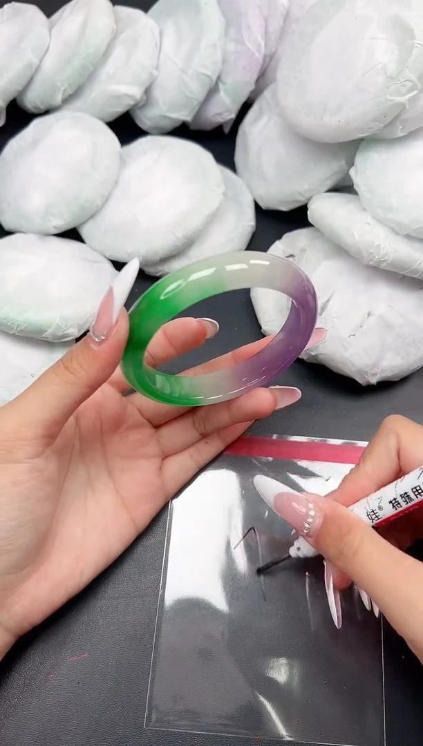 精品手镯，一物一拍J-055