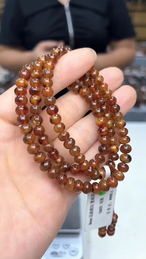 裸石琥珀未镶嵌抚顺琥珀6+血蜜多样性发其一