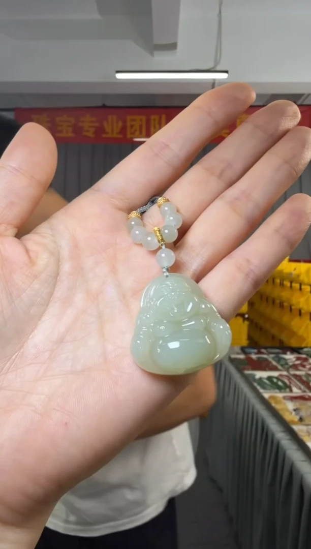 吊坠(不含链)未镶嵌和田玉和田玉晴水佛公吊坠项链约29*30mm