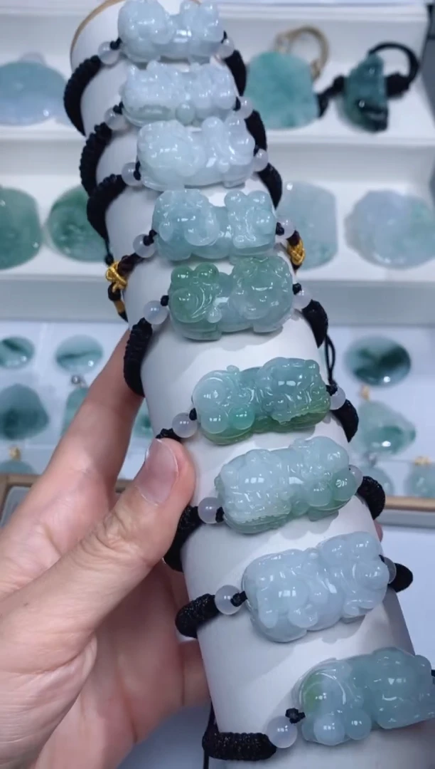 颈饰未镶嵌翡翠手绳吊坠团购多样性发一件