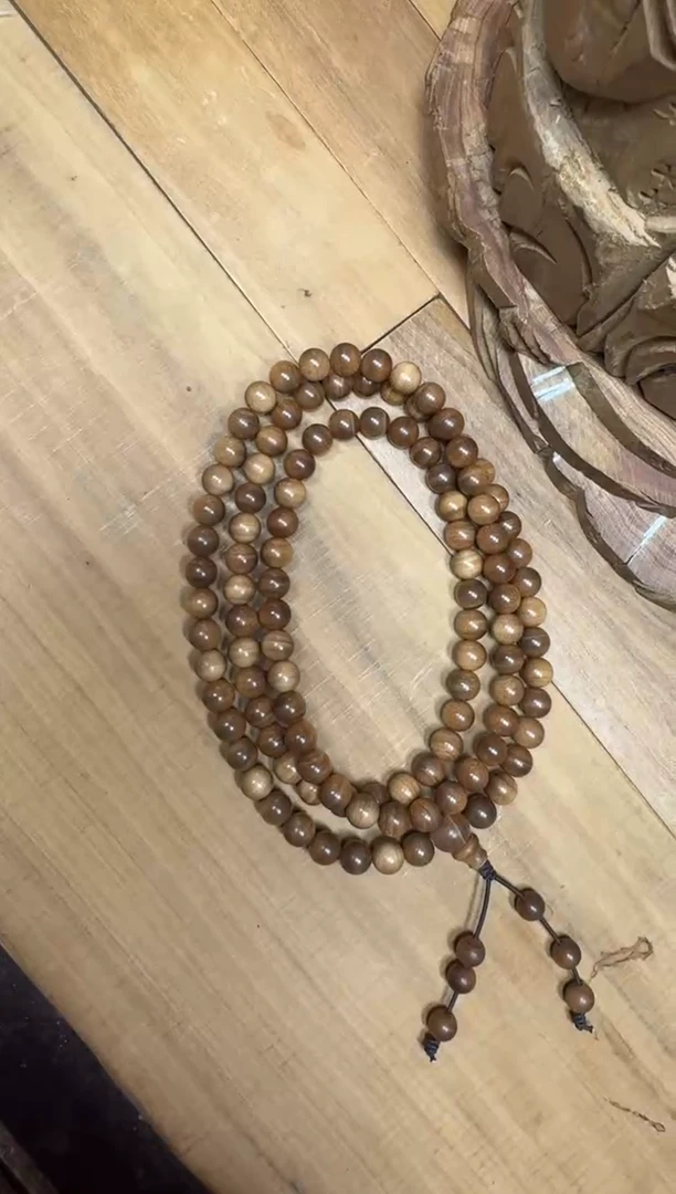 檀香木手串/手链老山檀香贡奉料0.7*108横纹黑肉