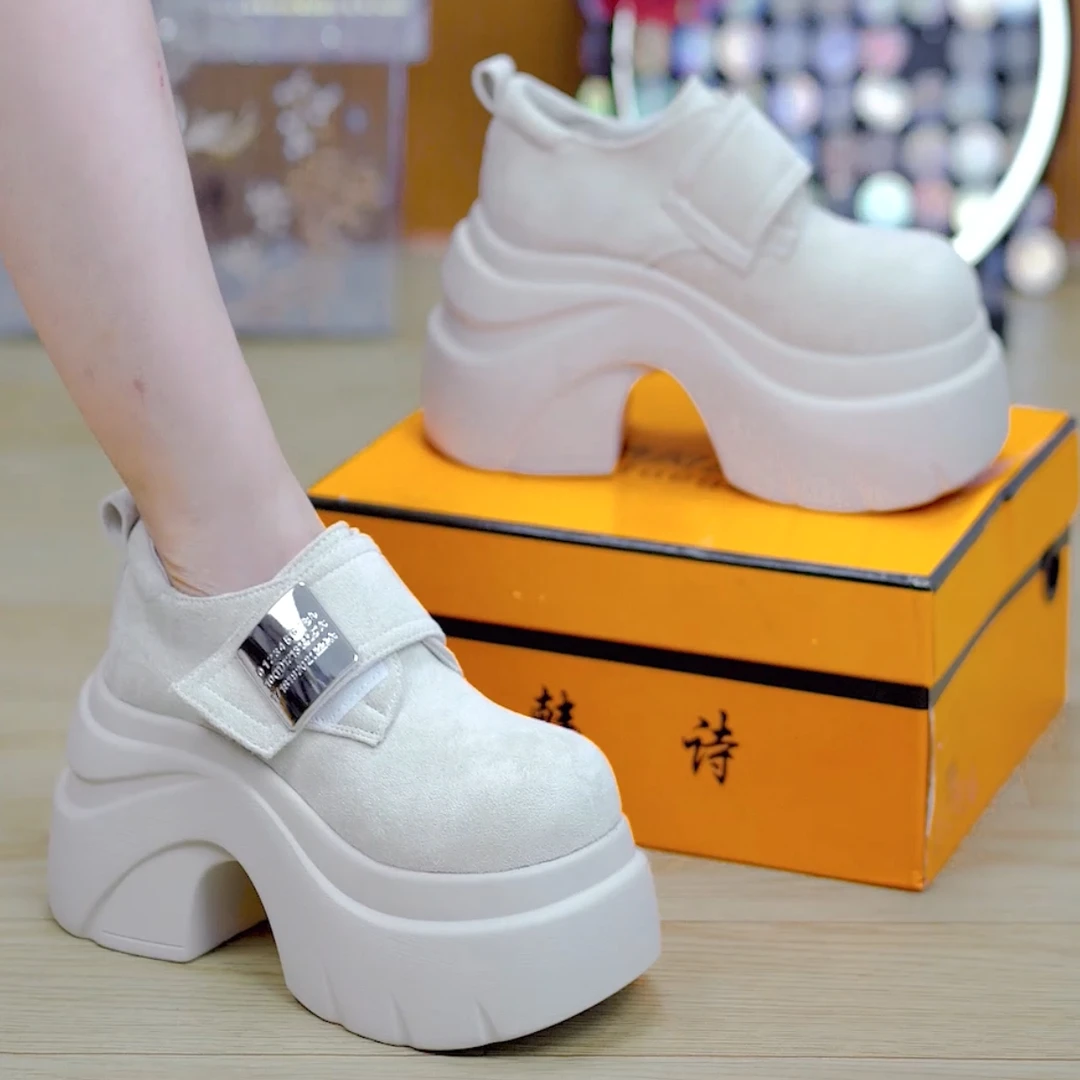 9cm厚底松糕乐福鞋2025秋季新款小个子增高复古魔术贴休闲单鞋女