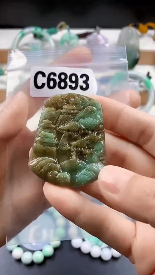颈饰未镶嵌翡翠天然翡翠吊坠挂件