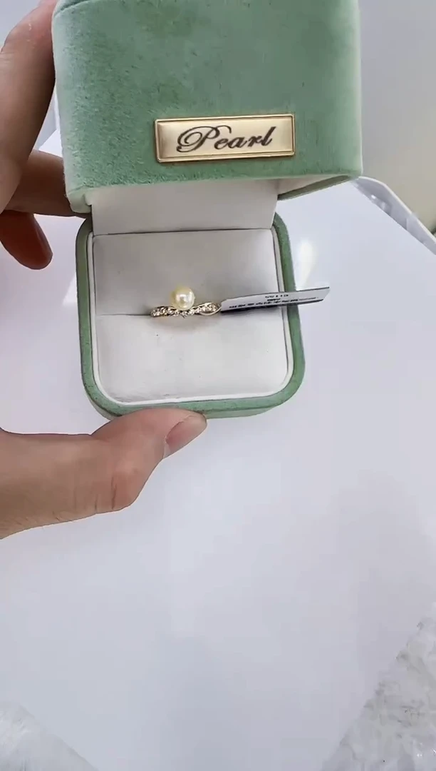 银S925镶嵌海水珍珠DA羽皇金戒指 c1155
