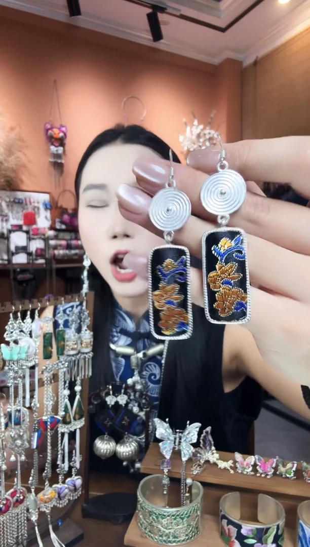 刺绣纯手工民族风耳环