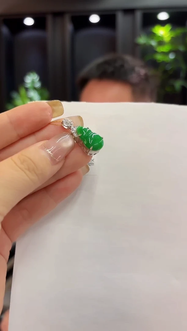 吊坠(不含链)未镶嵌翡翠 缅料A货/支持复检/一件