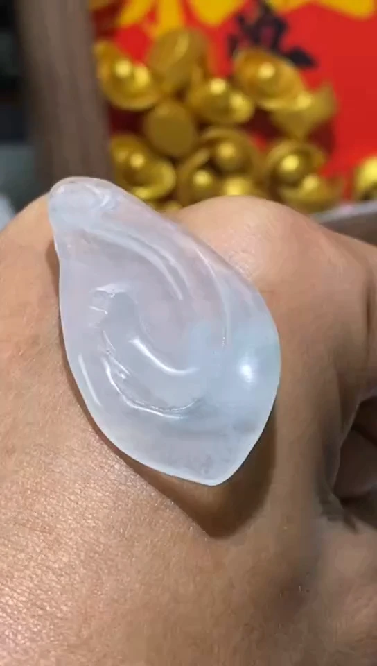 未镶嵌定制翡翠吊坠