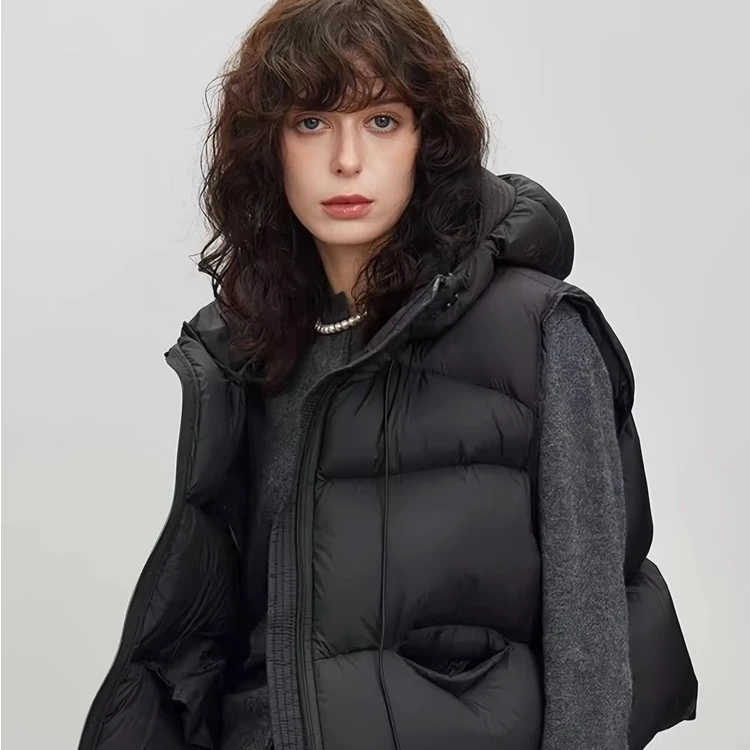 泡芙轻柔泡芙鹅绒羽绒服马甲女短款2025年新款连帽小个子背心外套