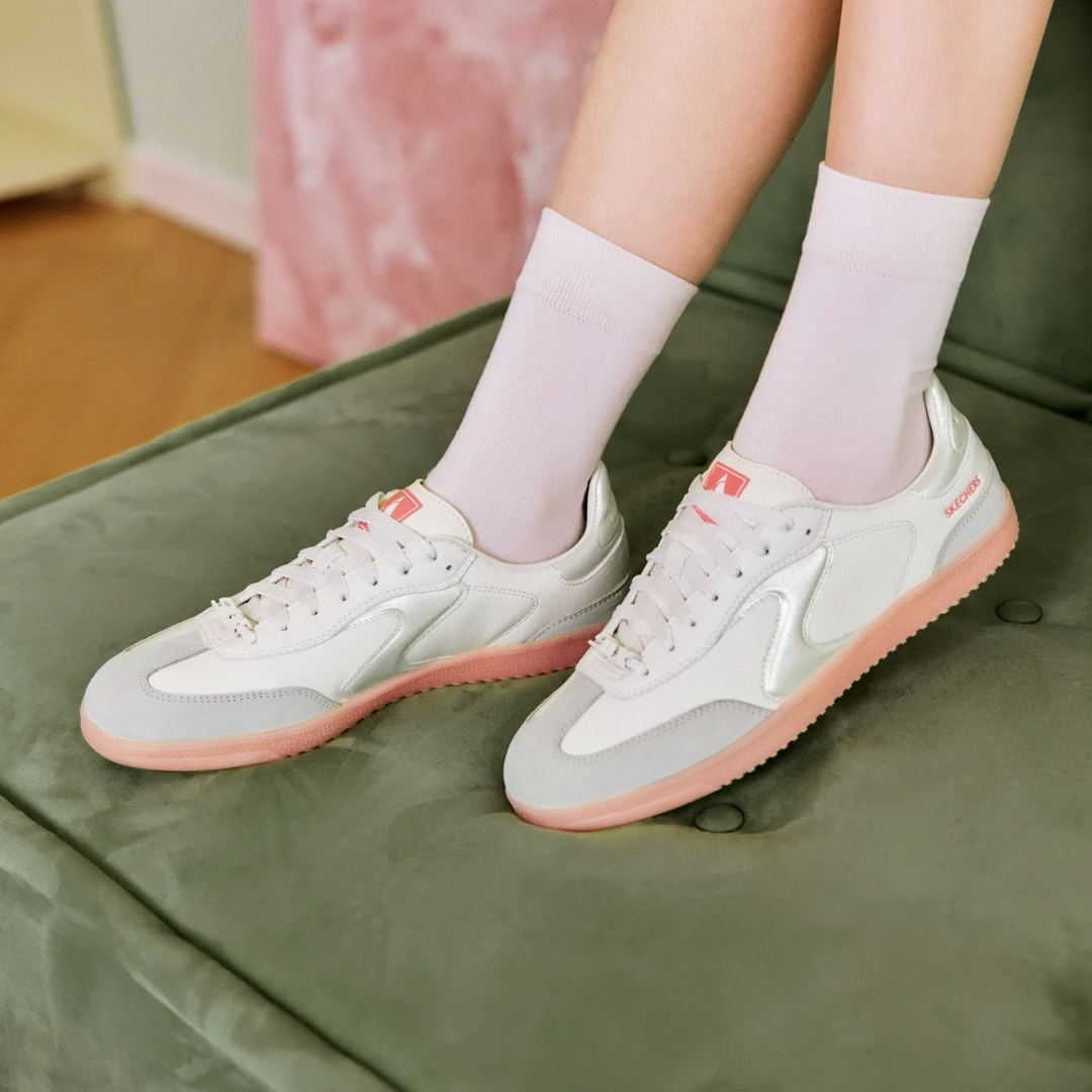 【欧若风】斯凯奇2025春女厚底板鞋复古阿甘鞋时尚百搭休闲鞋185235