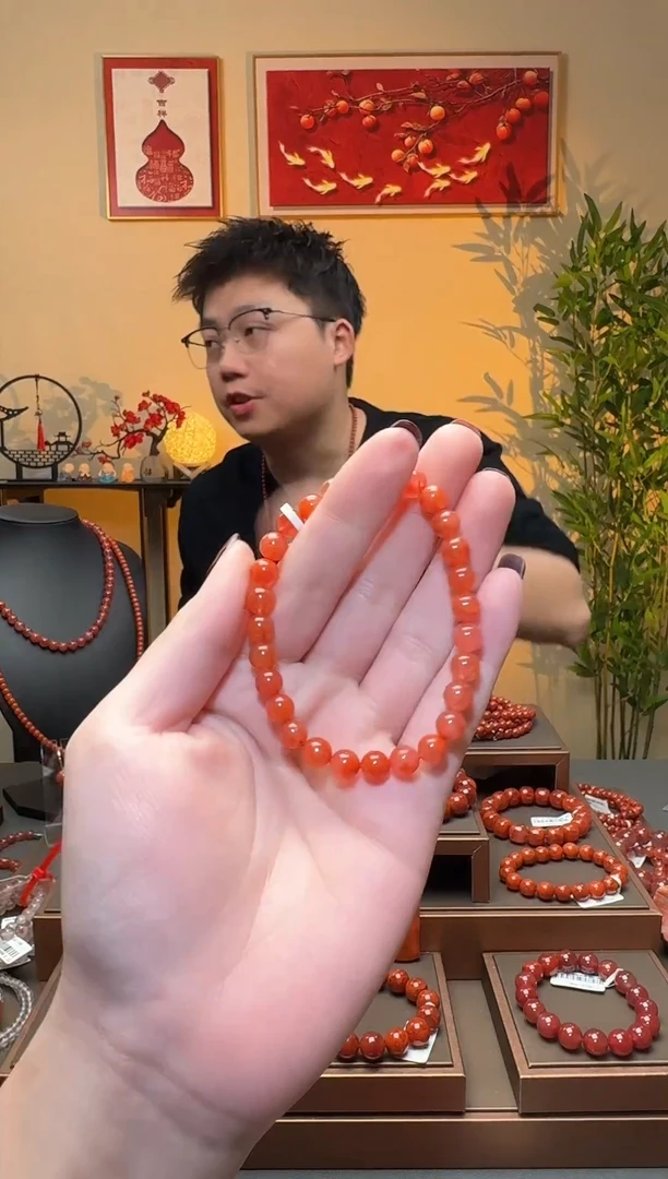 【闪购商品】南红玛瑙手串未镶嵌一条6mm+ 多样性发货