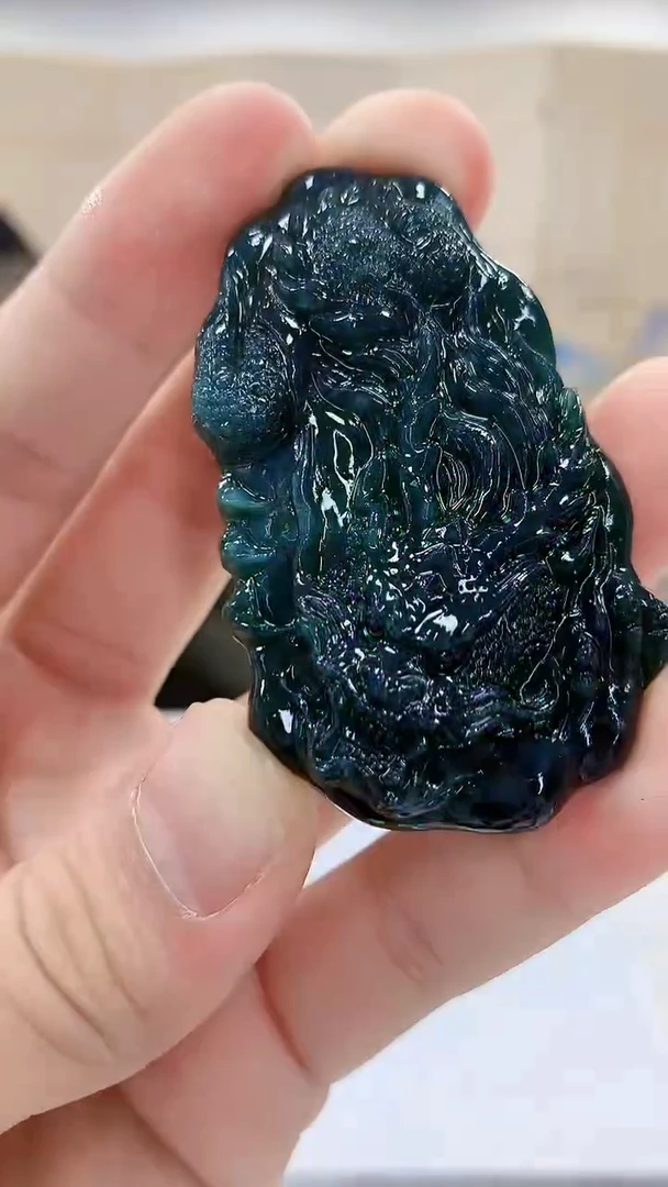 【闪购商品】定制翡翠未镶嵌5152bb-毛货挂件133