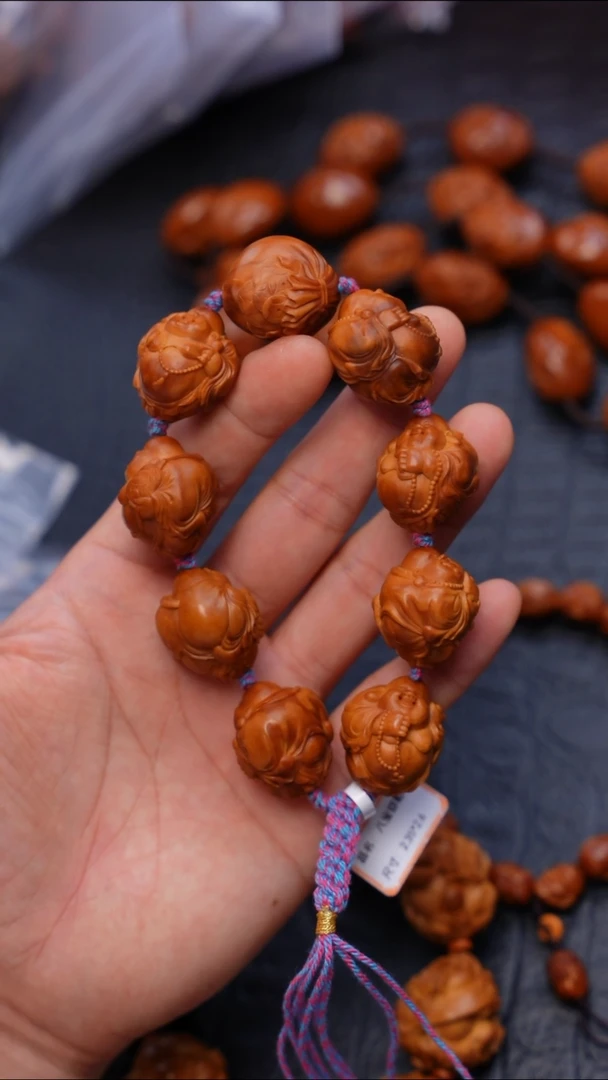 橄榄核手串/手链子**爸235弥勒