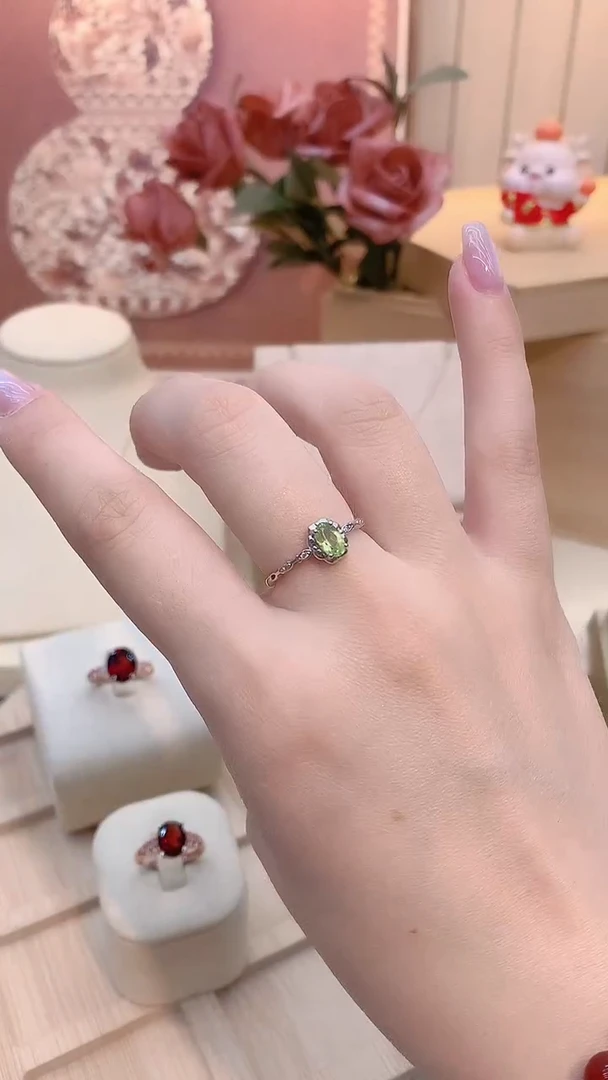 银S925镶嵌戒指橄榄石橄榄石