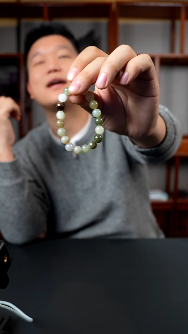 未镶嵌手链和田玉（糖玉）圆珠手串