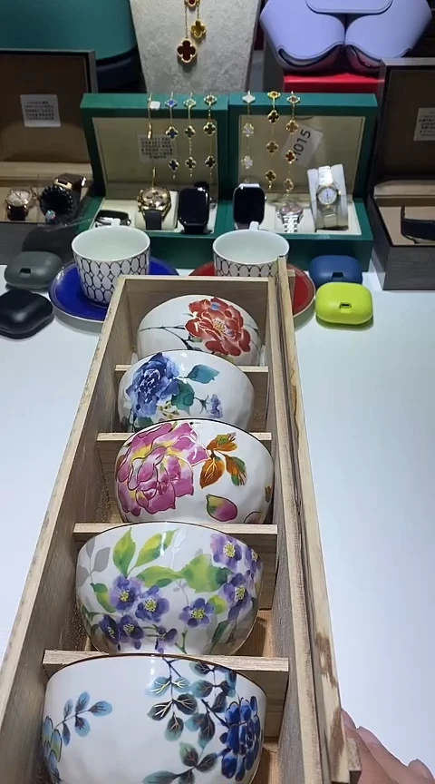 瓷片生活的本意就是开心@@1