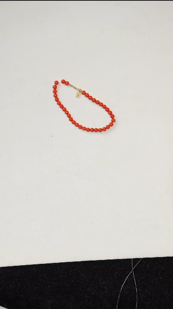 18K金镶嵌手串南红玛瑙手串