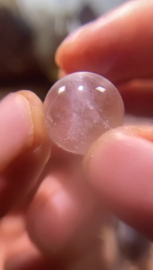 水晶珠宝半成品未镶嵌31号卡1.5cm隐山水晶球