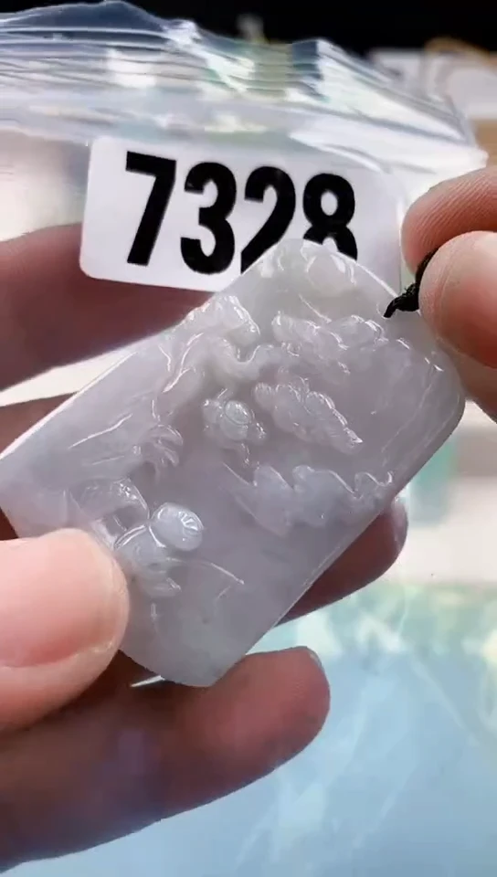 【闪购商品】翡翠挂件未镶嵌天然翡翠吊坠挂件