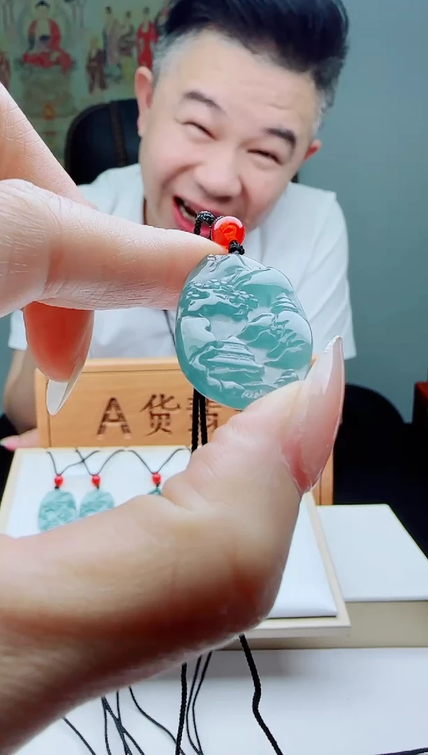 颈饰未镶嵌翡翠多样性发其一