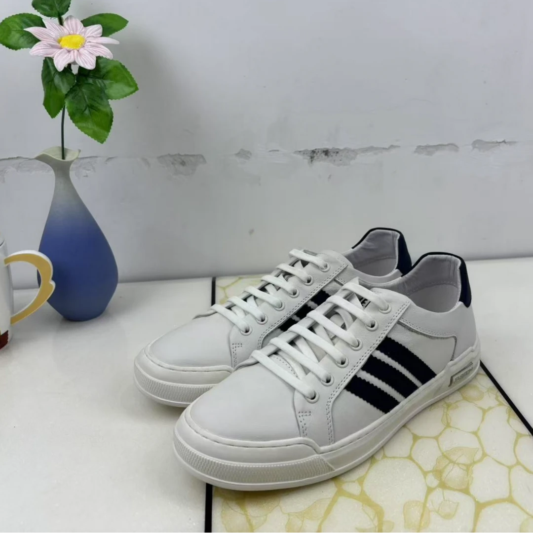 男士时尚休闲鞋头层牛皮透气排汗不臭脚驾驶员开车专用鞋平底板鞋