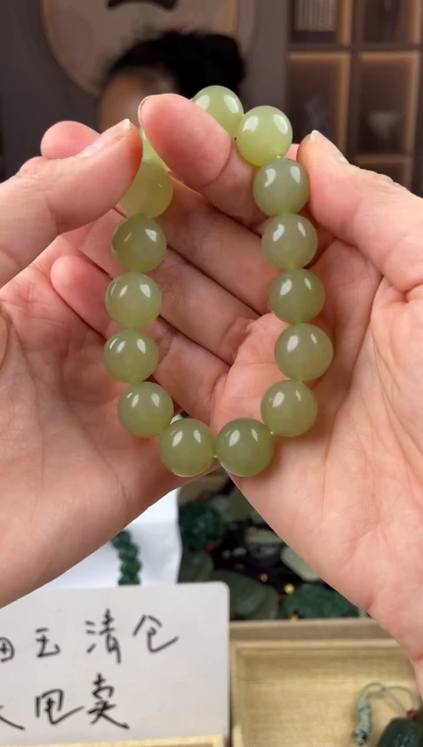 颈饰未镶嵌和田玉拍一发一，多样性发货