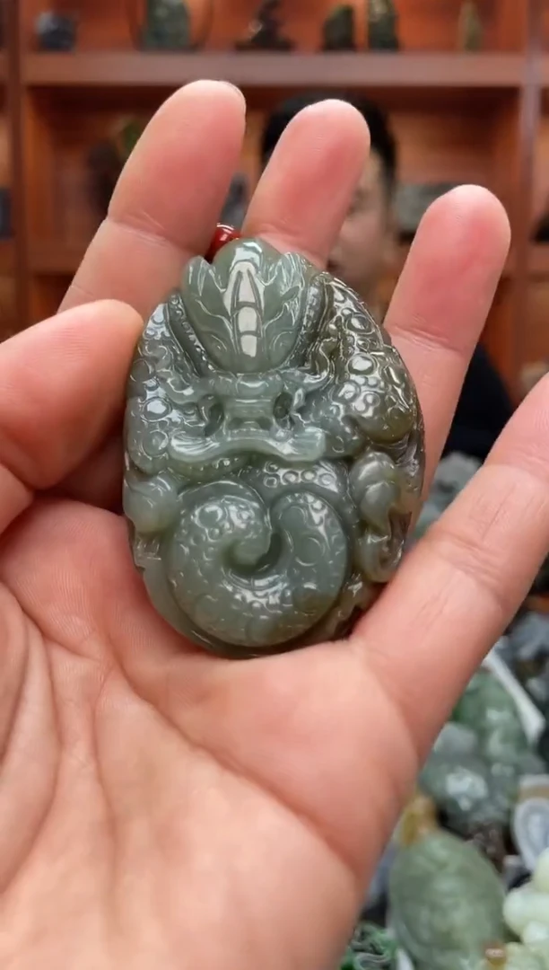 未镶嵌和田玉把件1