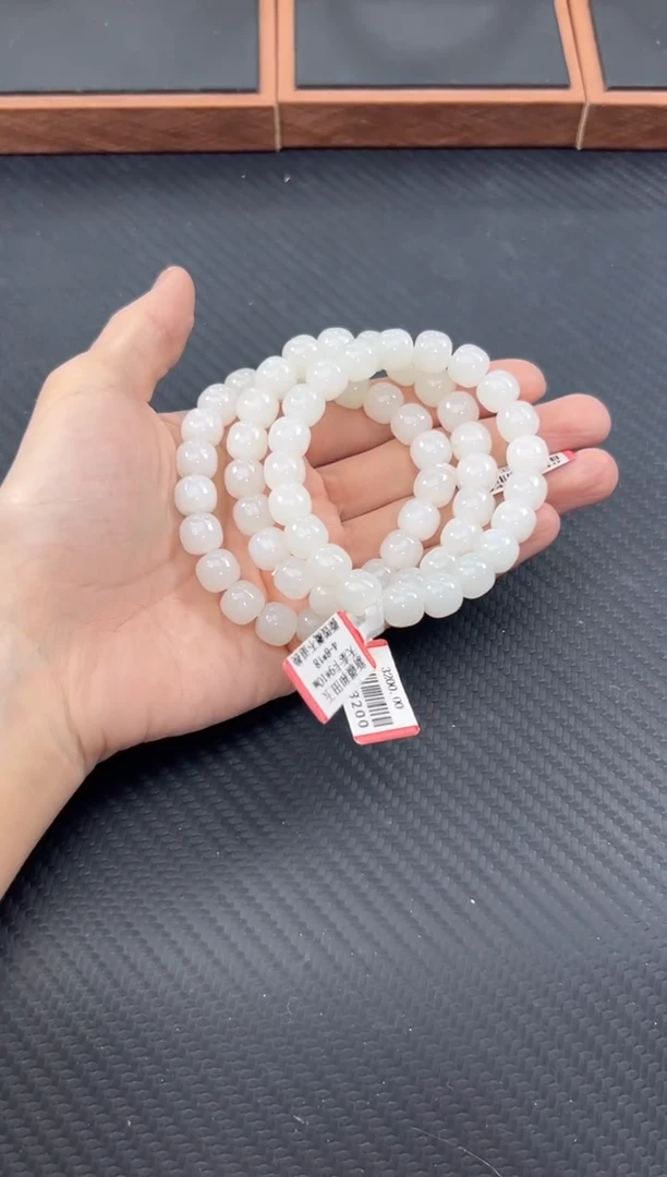 手串未镶嵌和田玉天泰微色差卡10手串多样性发货拍一发一m