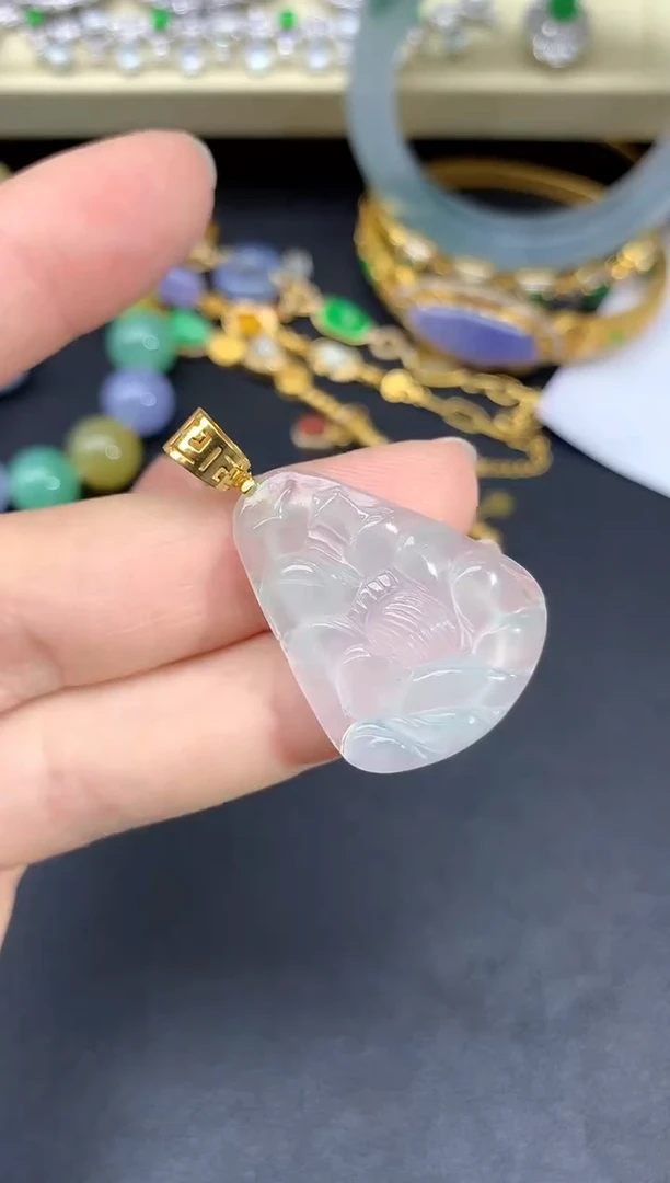 颈饰18K金镶嵌翡翠188-雪姐翡翠天天见