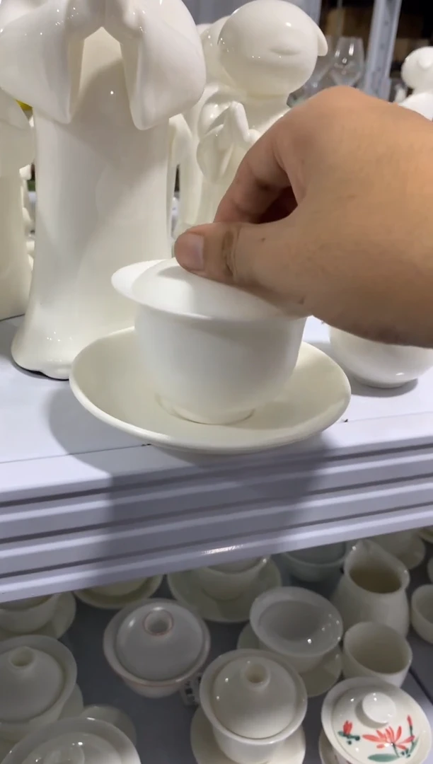 茶壶、盖碗、主人杯、客杯（轻轻微瑕介意勿拍）