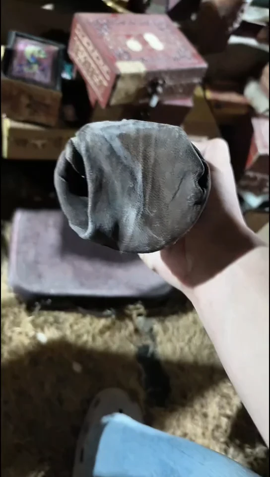 香榧木小牛皮桶子