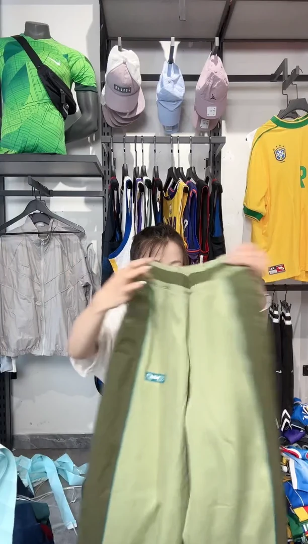 1113 编码 耐克卫衣服饰过款为准 尺码