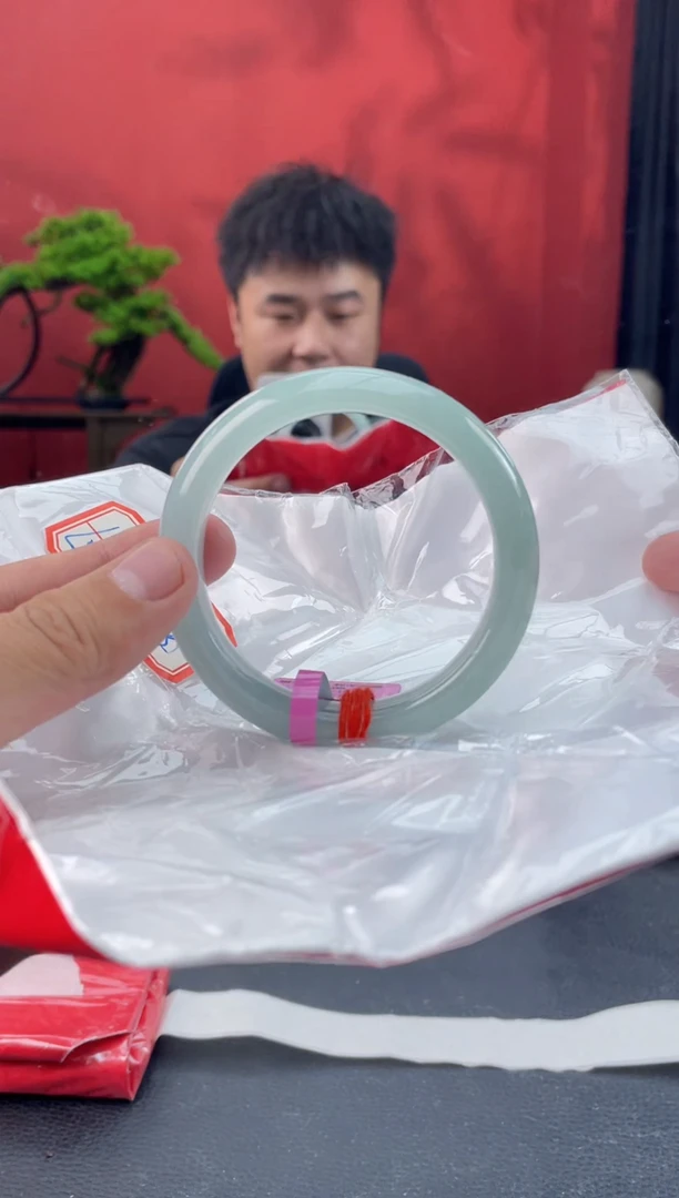 未镶嵌手镯翡翠7