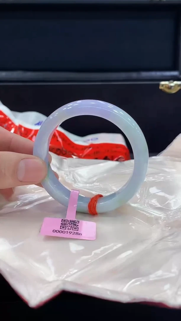 未镶嵌手镯翡翠翡翠手镯