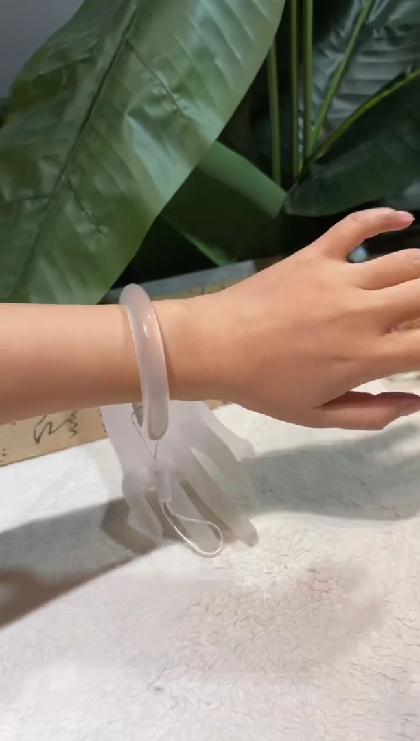 手镯玛瑙/玉髓未镶嵌58.6鉴赏期48小时