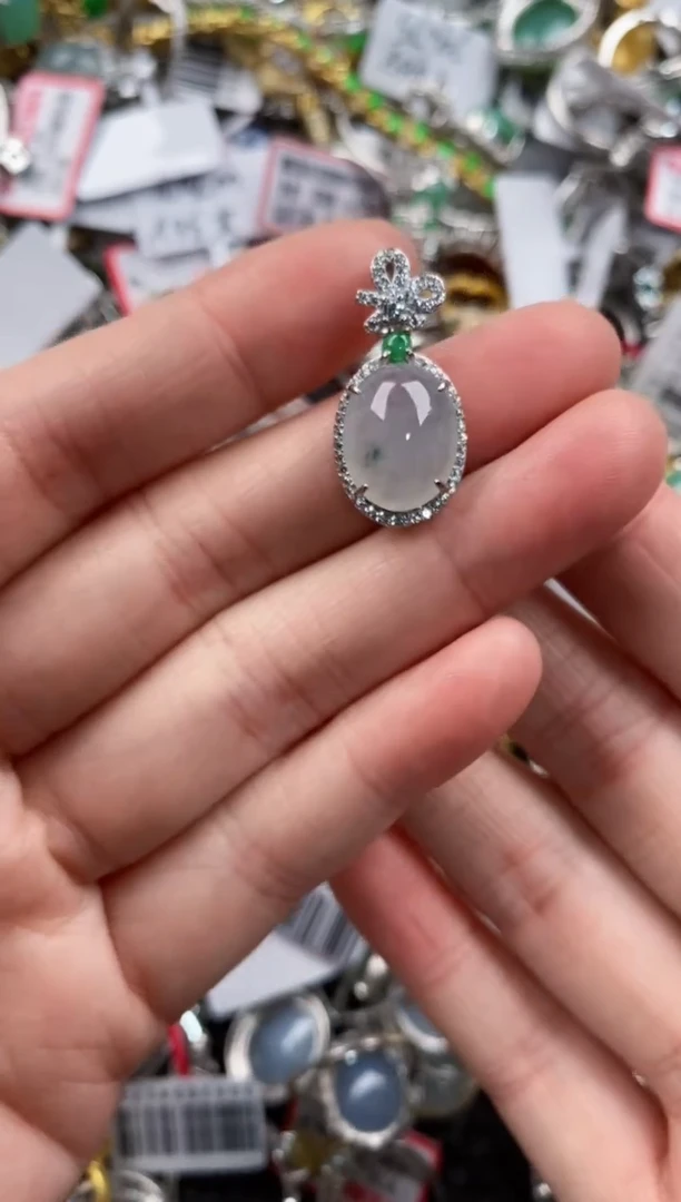 银S925镶嵌戒指翡翠777      1